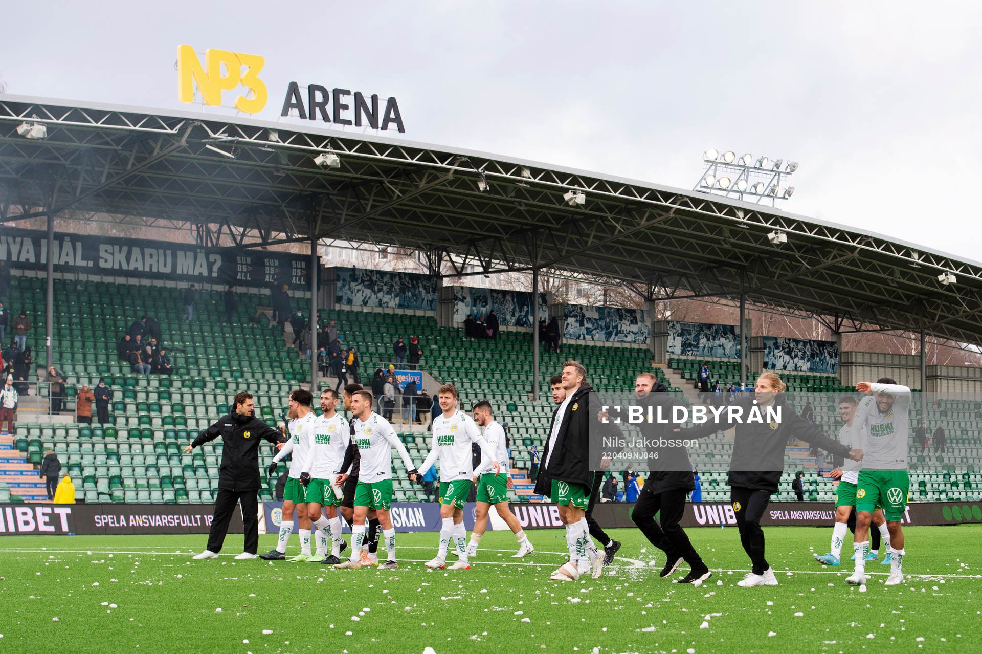 Hammarbys spelare jublar