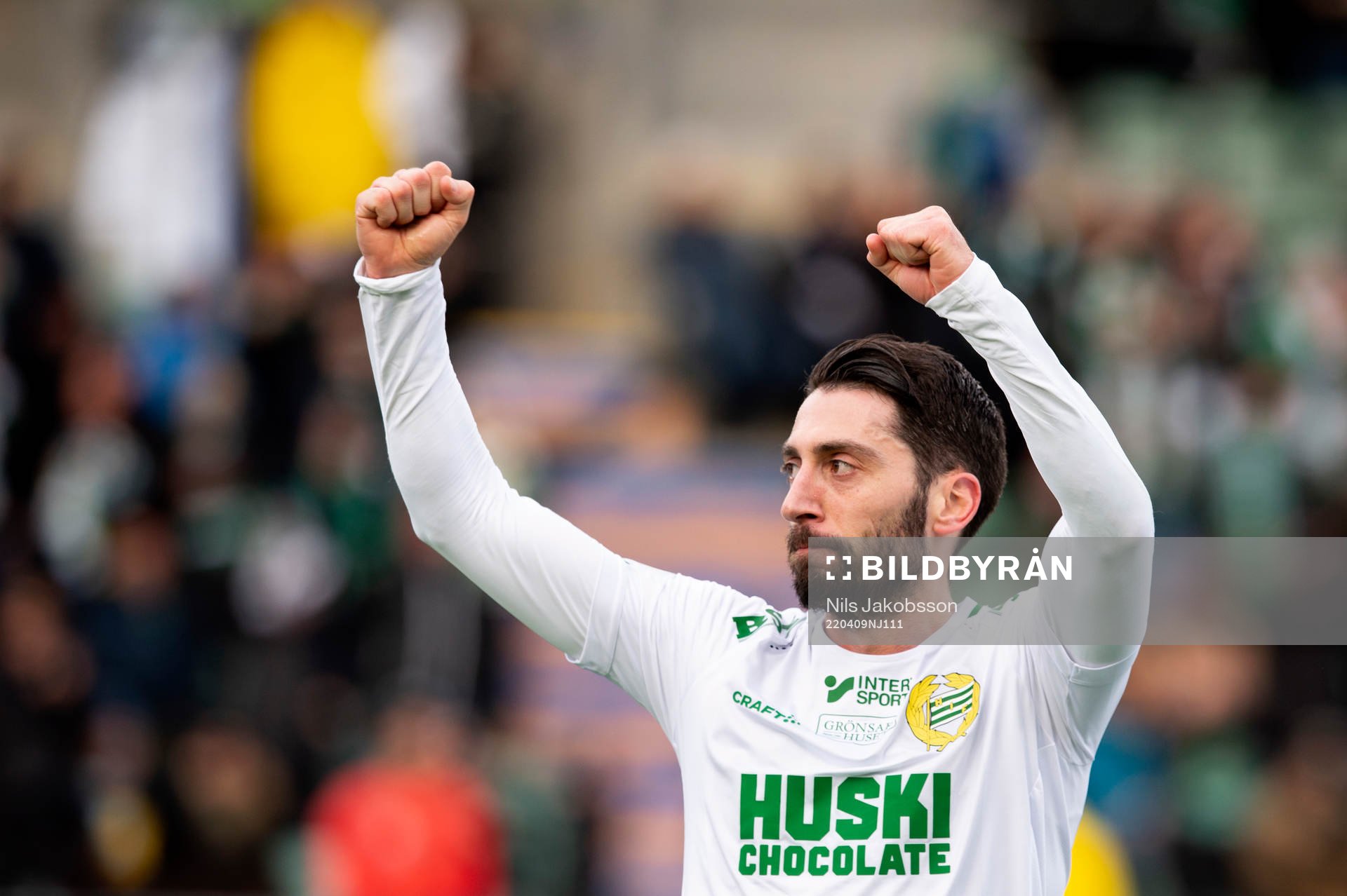 Hammarbys Hammarbys Nahir Besara jublar efter att ha gjort 1-5 under fotbollsmatchen i Allsvenskan mellan GIF Sundsvall och Hammarby den 9 april 2022 i Sundsvall.