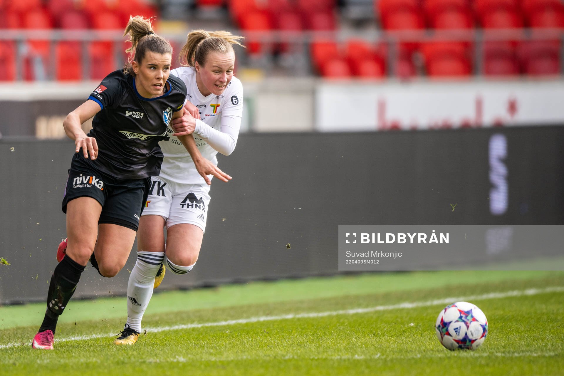 Växjös Mimmi Strömgren och Team TGs Elin Abrahamsson