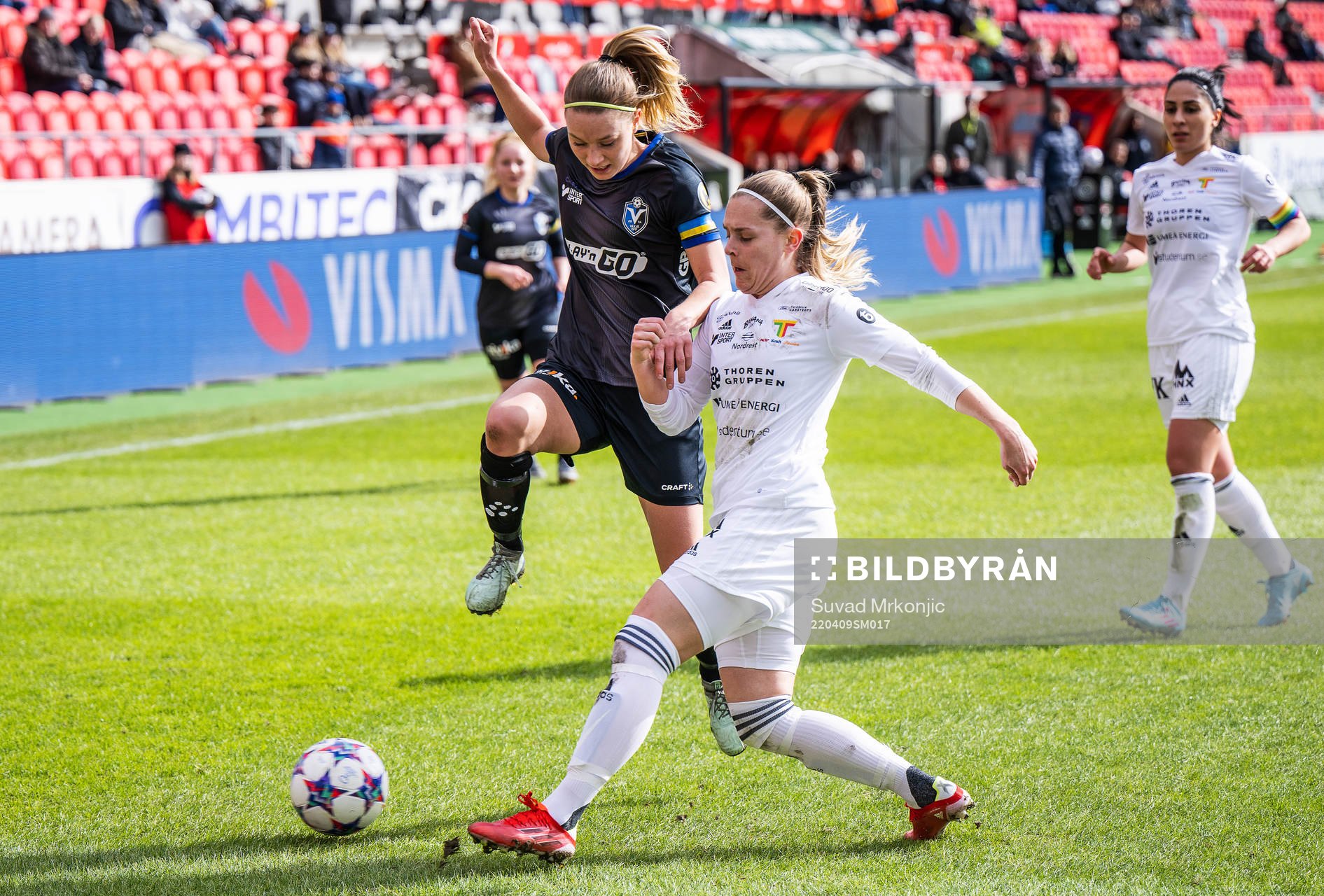 Växjös Amanda Altheden och Team TGs Amansa Westman