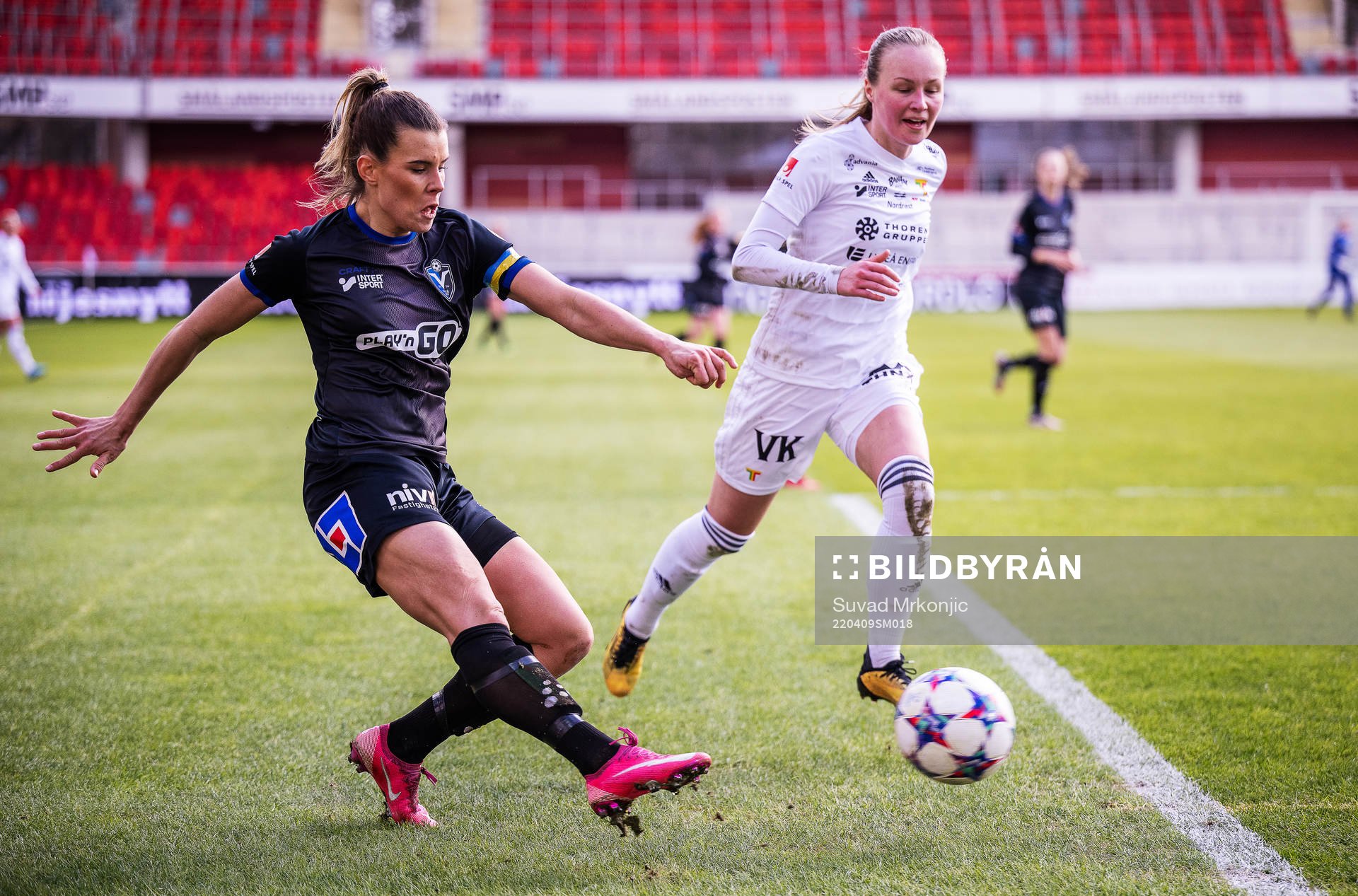 Växjös Mimmi Strömgren och Team TGs Elin Abrahamsson