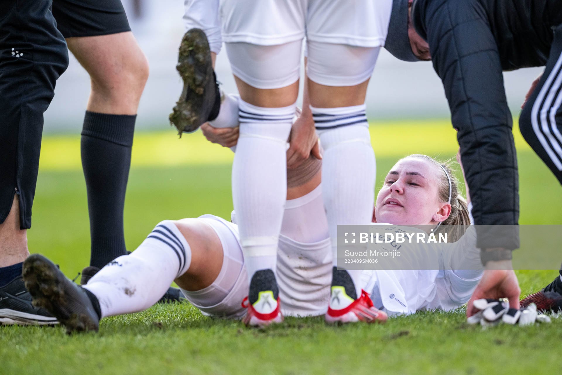 Team TGs Linnea Engström har ont