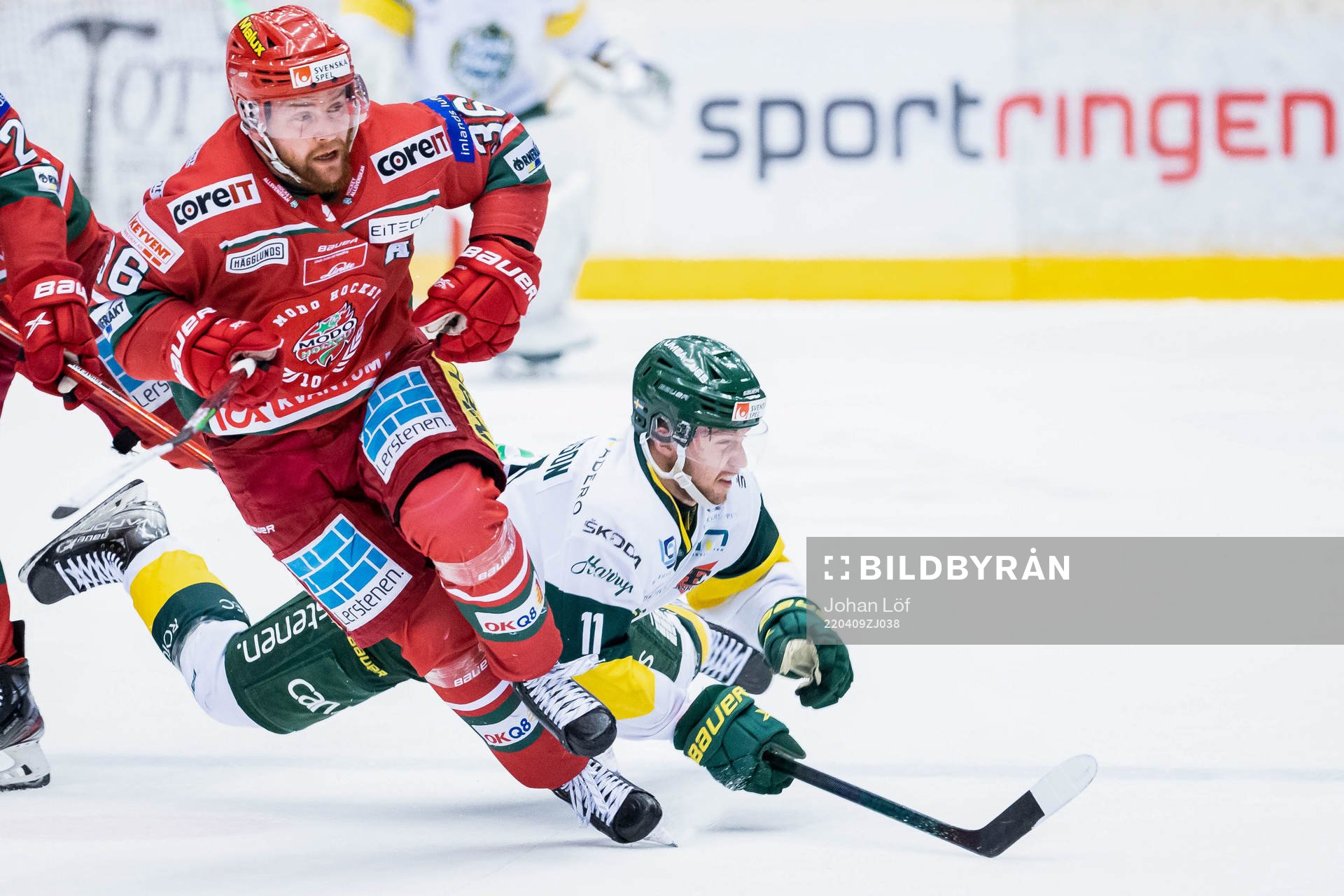 Modos Sebastian Ohlsson och Björklövens William Eriksson