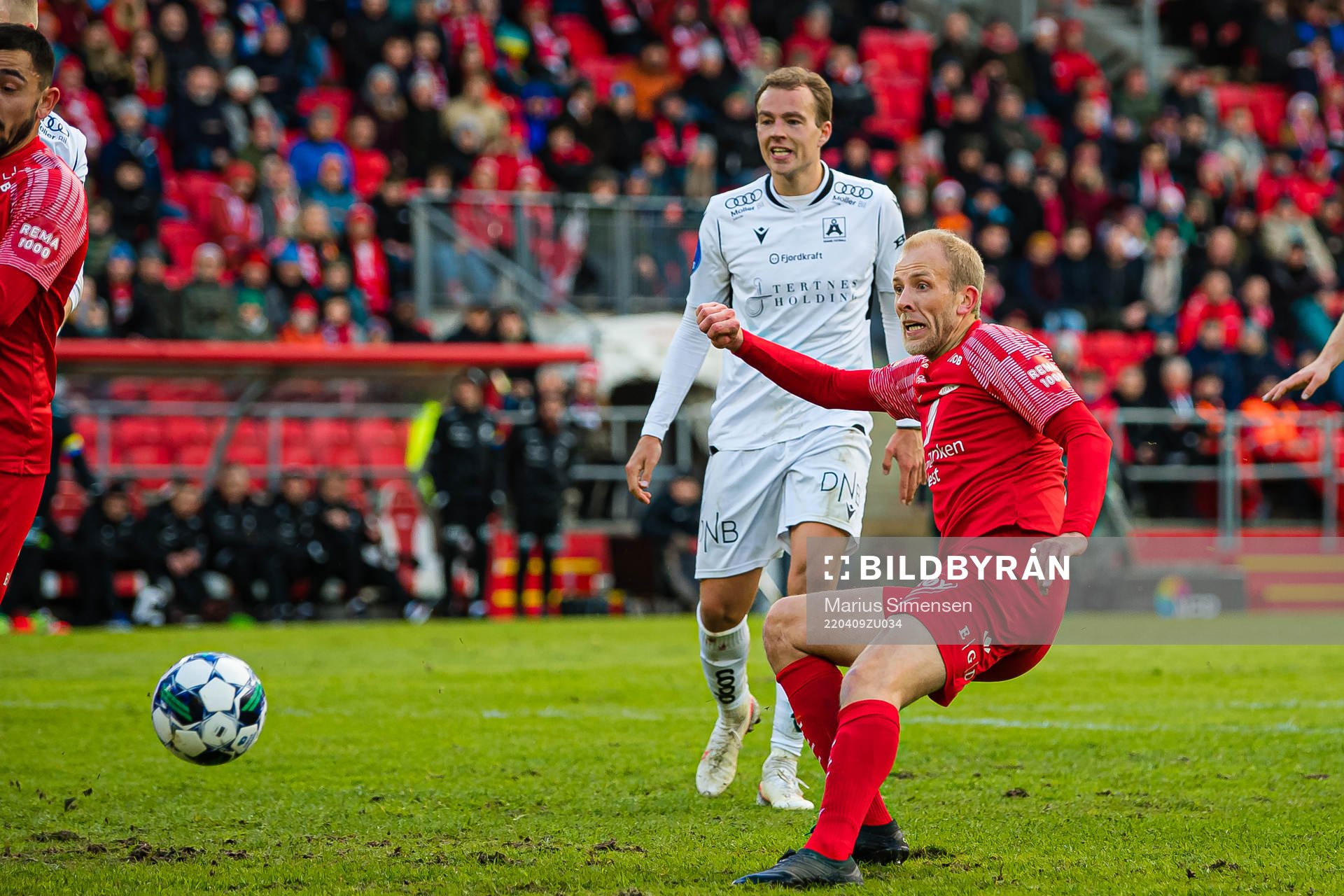 Vegard Leikvoll Moberg of Brann