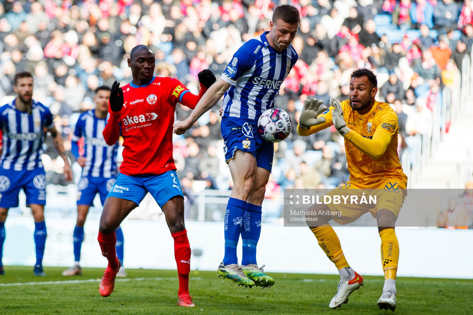 Helsingborgs Ravy Tsouka-Dozi och IFK Göteborgs Carl
