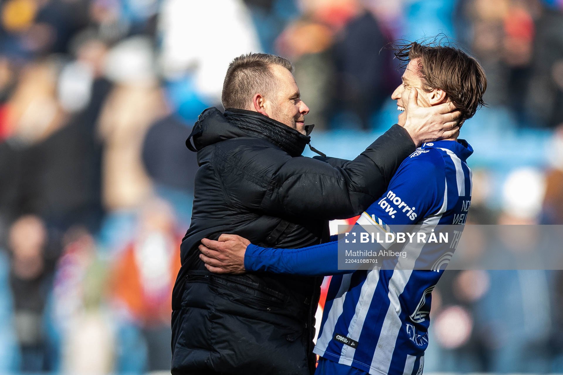 IFK Göteborgs tränare Mikael Stahre och Simon Thern jublar