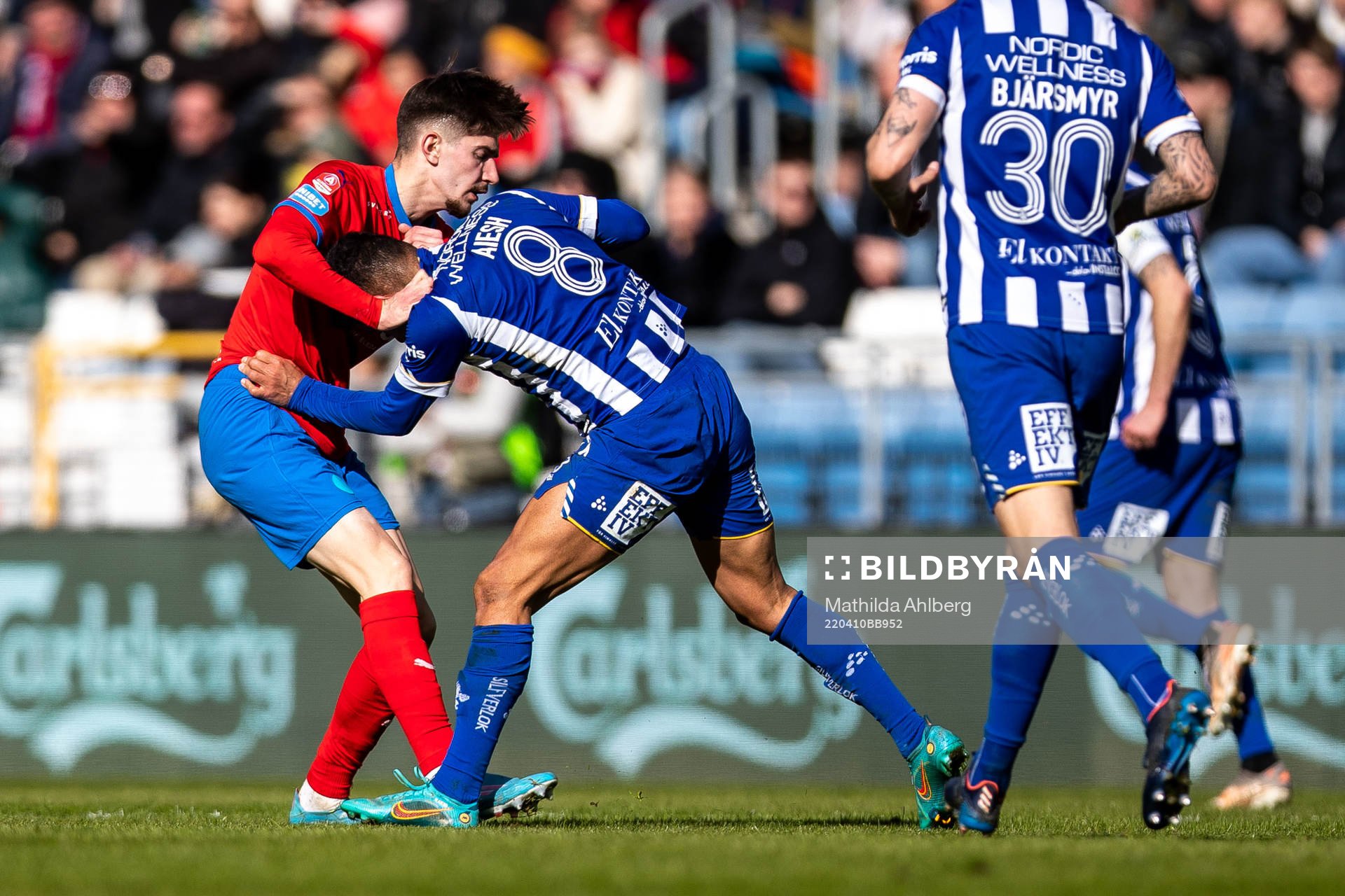 Helsingborgs Armin Gigovic och IFK Göteborgs Hosam Aiesh i