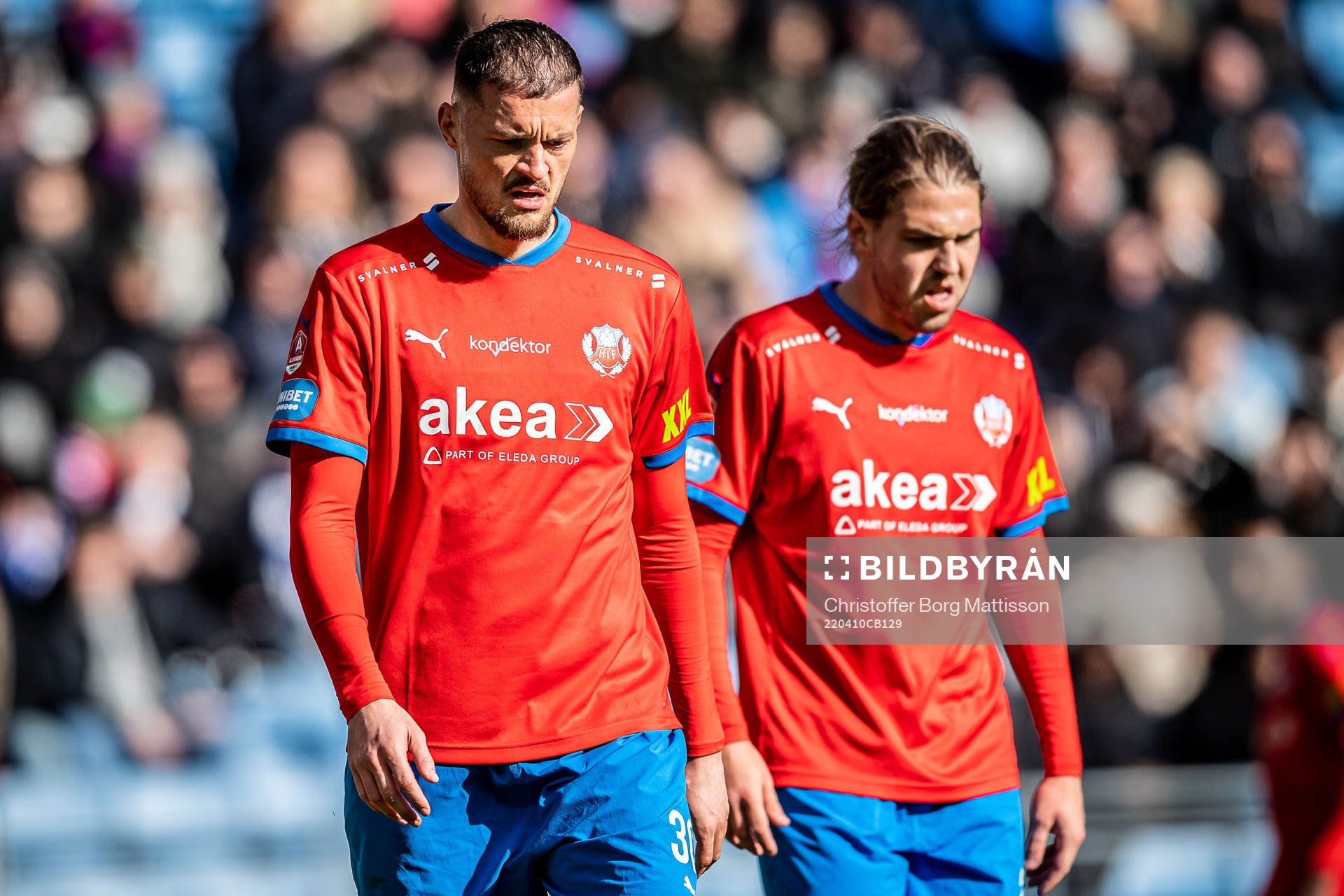 Helsingborgs Albert Ejupi och Charlie Weberg deppar