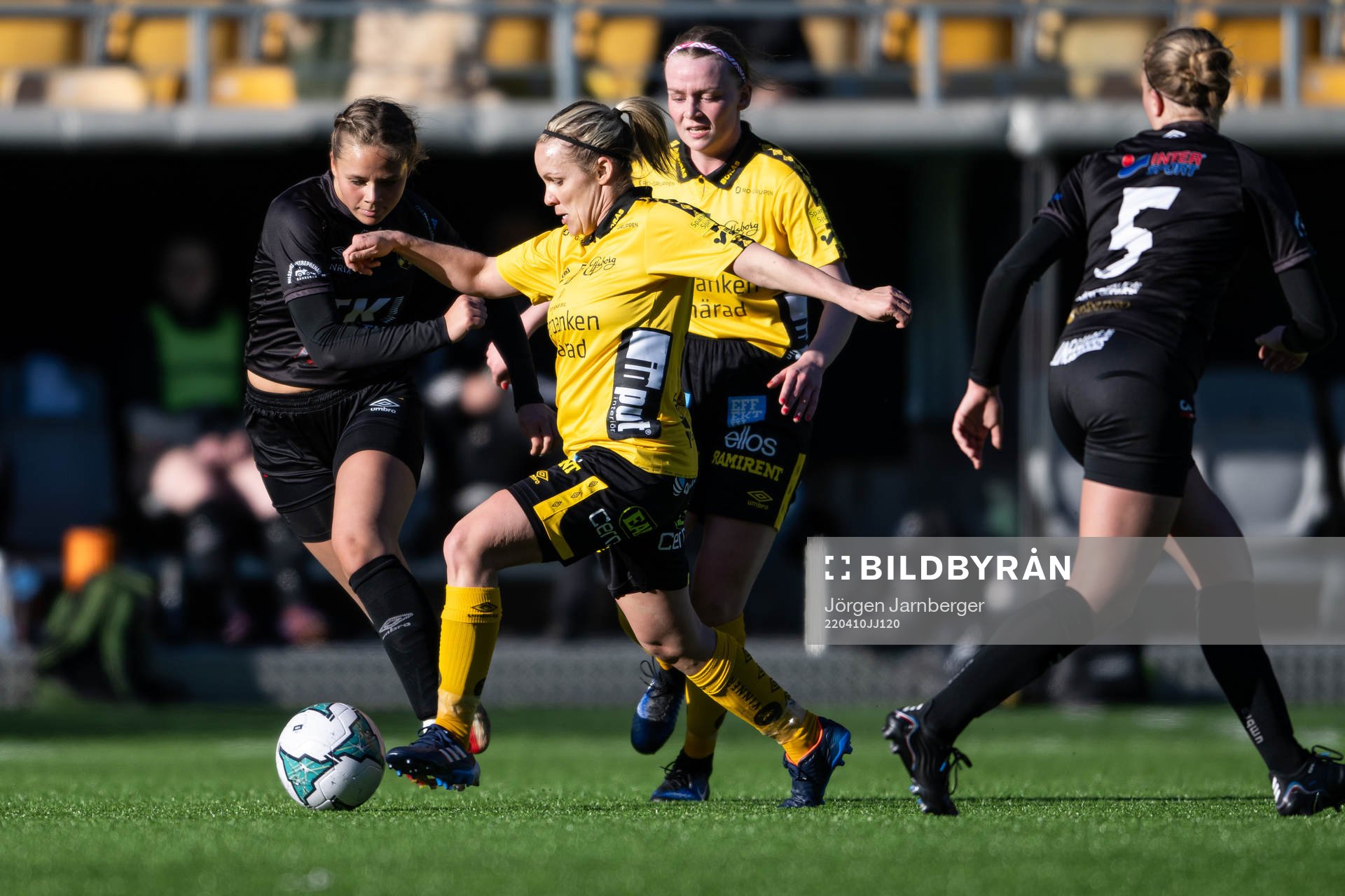 Bankeryds Julia Alvarsson och Elfsborgs Linda Westberg