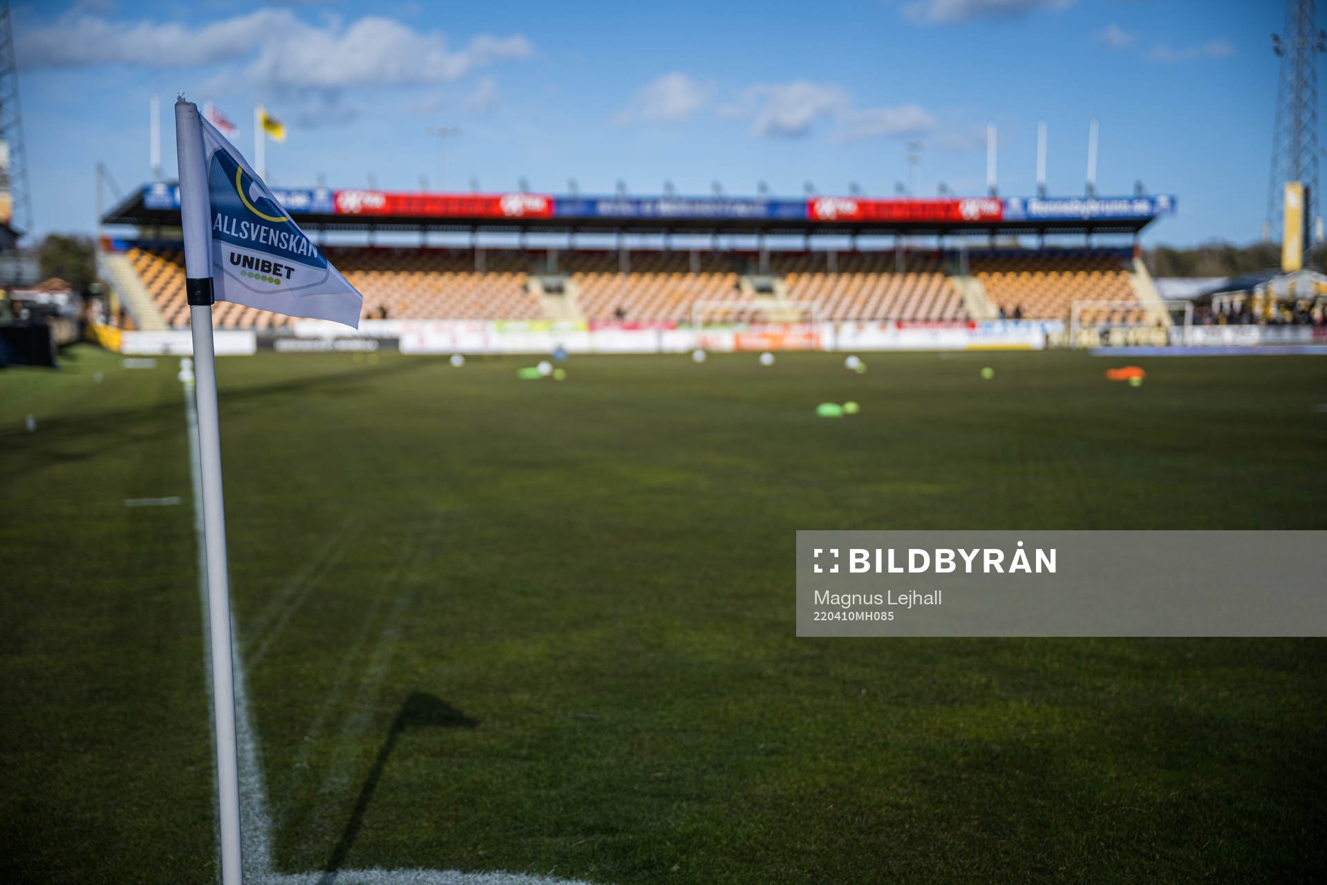 Hörnflagga med texten unibet