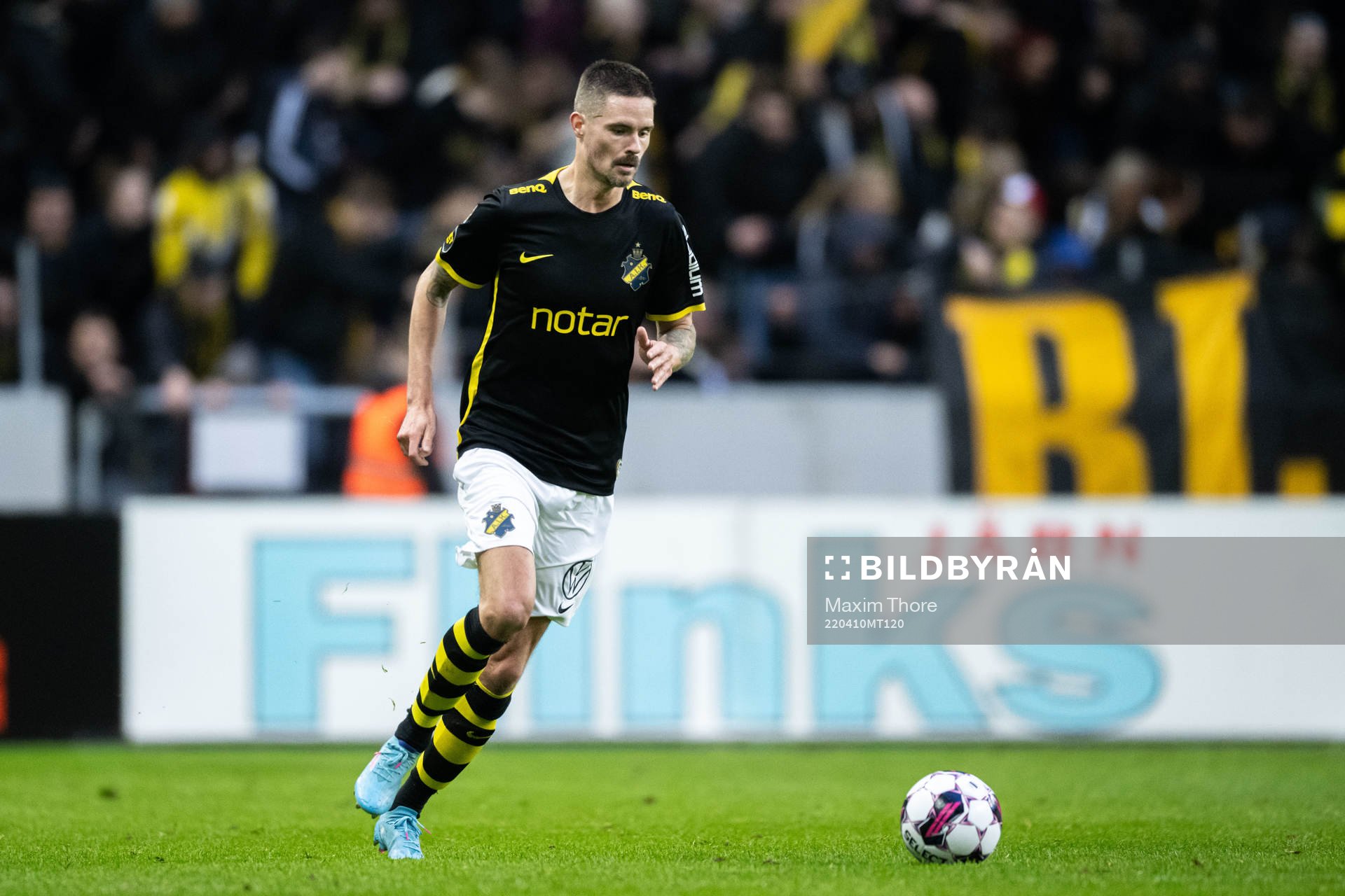 s Mikael Lustig