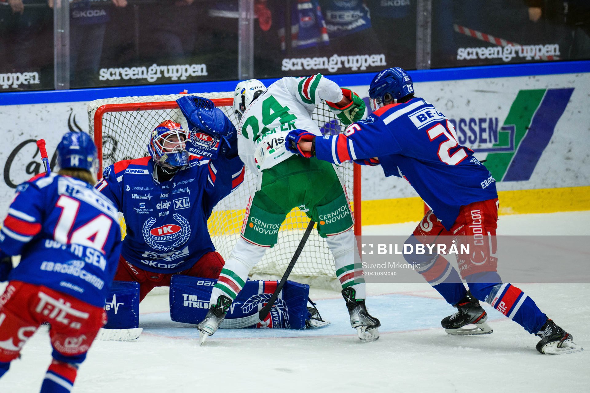 Oskarshamns målvakt Tim Juel och Rögles Marco Kasper