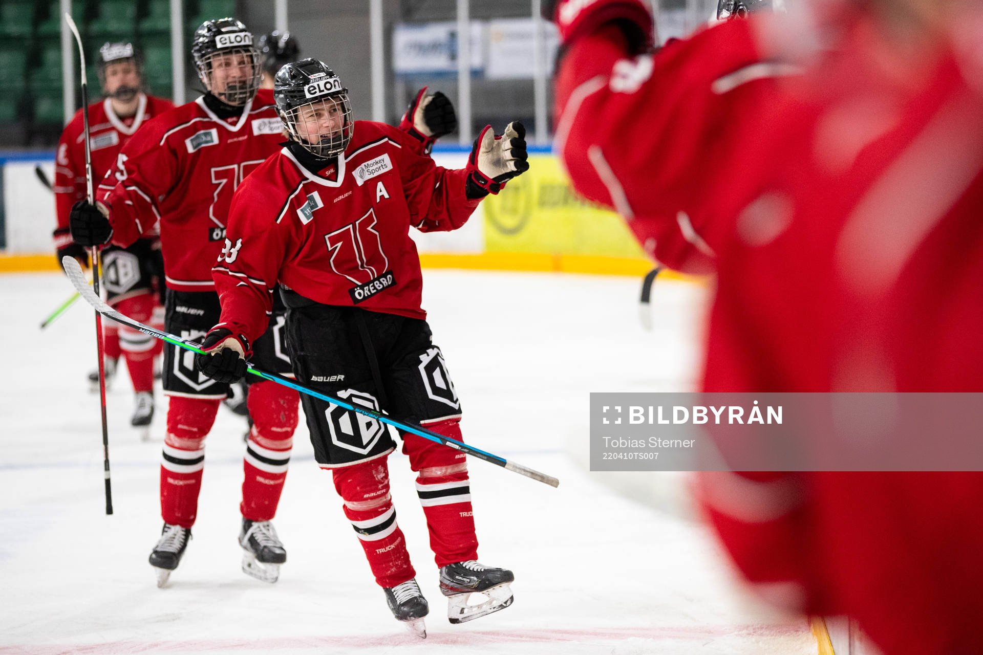 Örebros Lukas Sagranden jublar