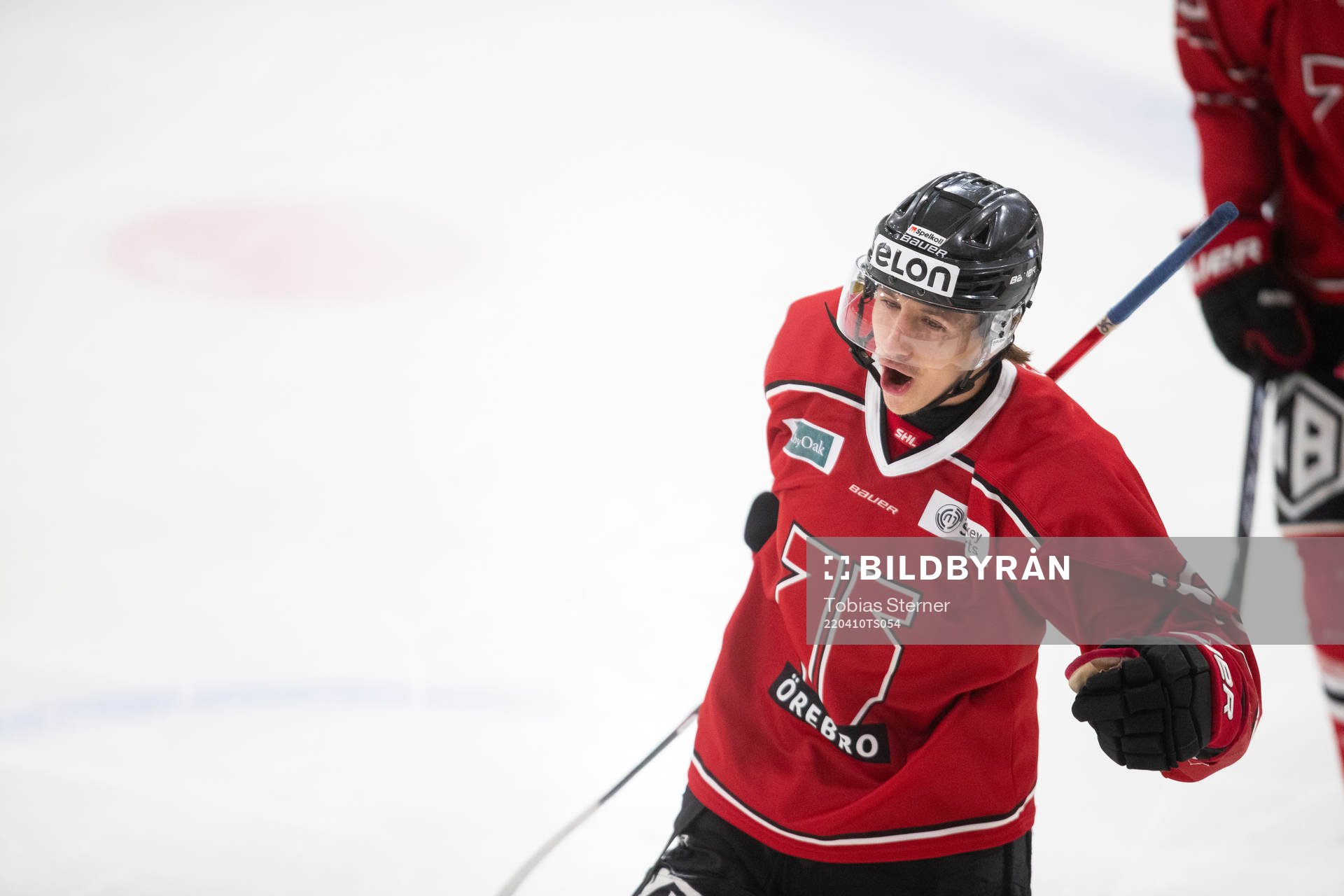 Örebros Robin Karlsson jublar