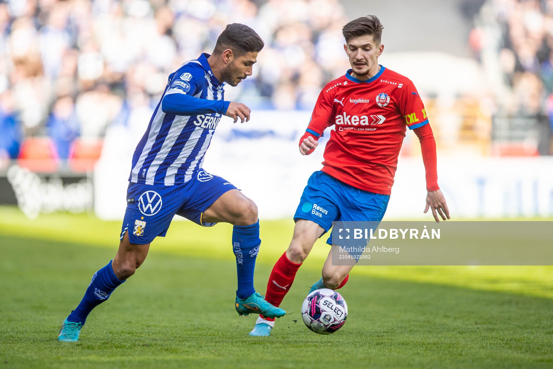 IFK Göteborgs Hosam Aiesh och Helsingborgs Armin Gigovic