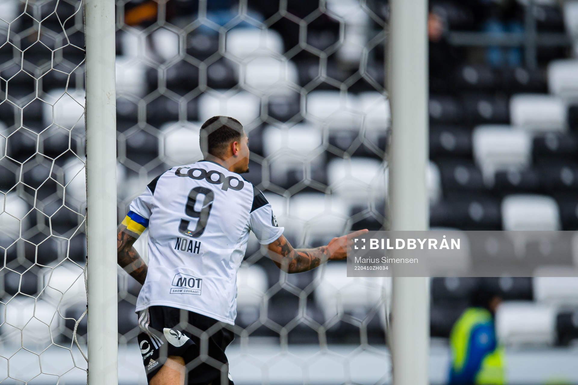 Noah Jean Holm of Rosenborg celebrates