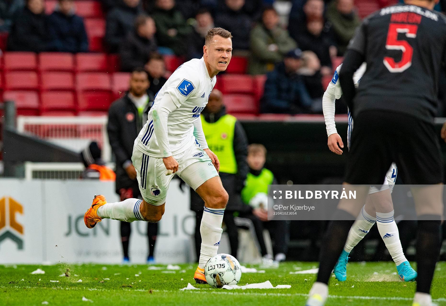 [DK=20220410: Viktor Claesson, FC København]