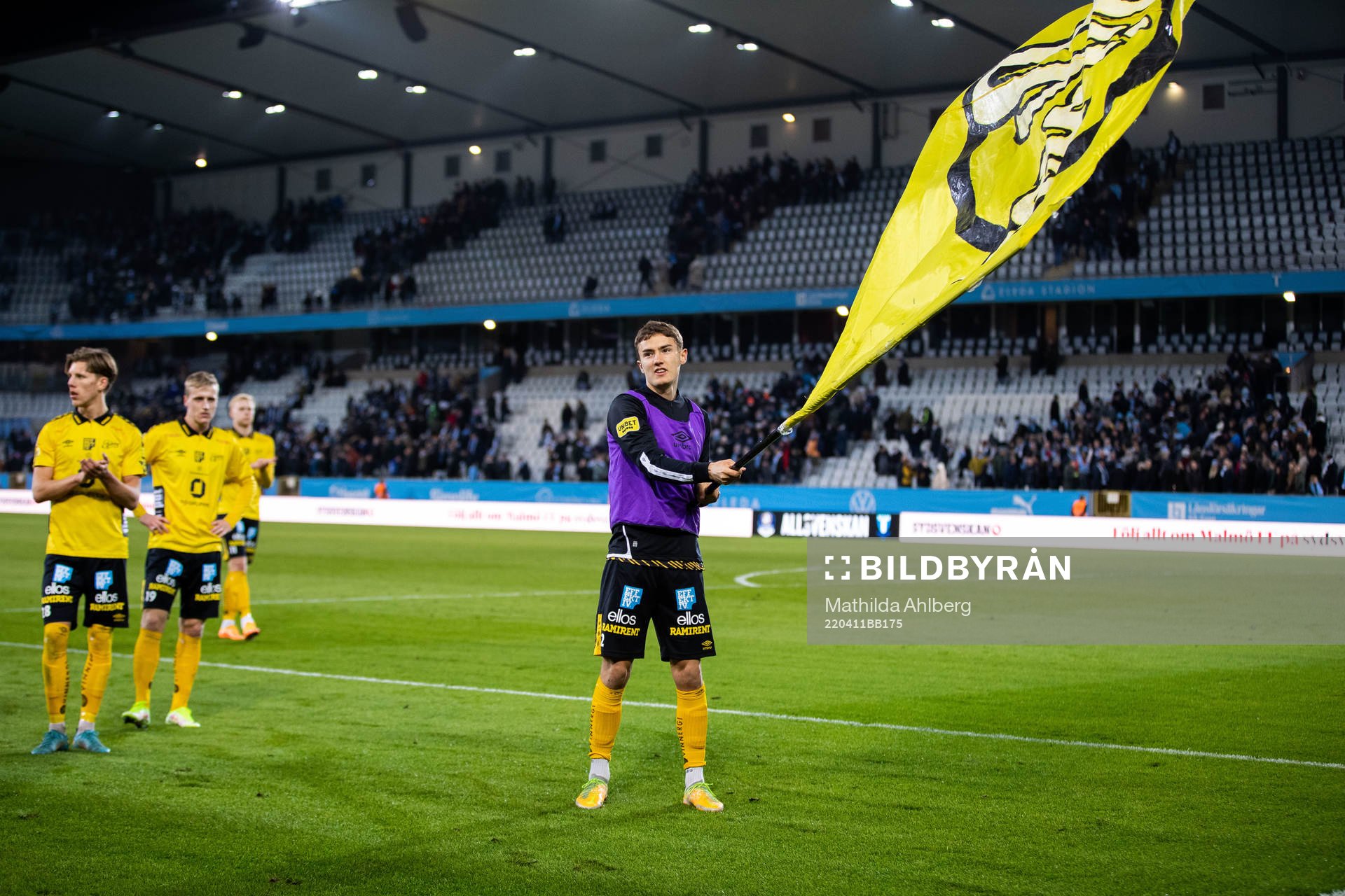 Elfsborgs Gustaf Lagerbielke efter fotbollsmatchen i Allsvenskan mellan Malmö FF och Elfsborg den 11 april 2022 i Malmö. 