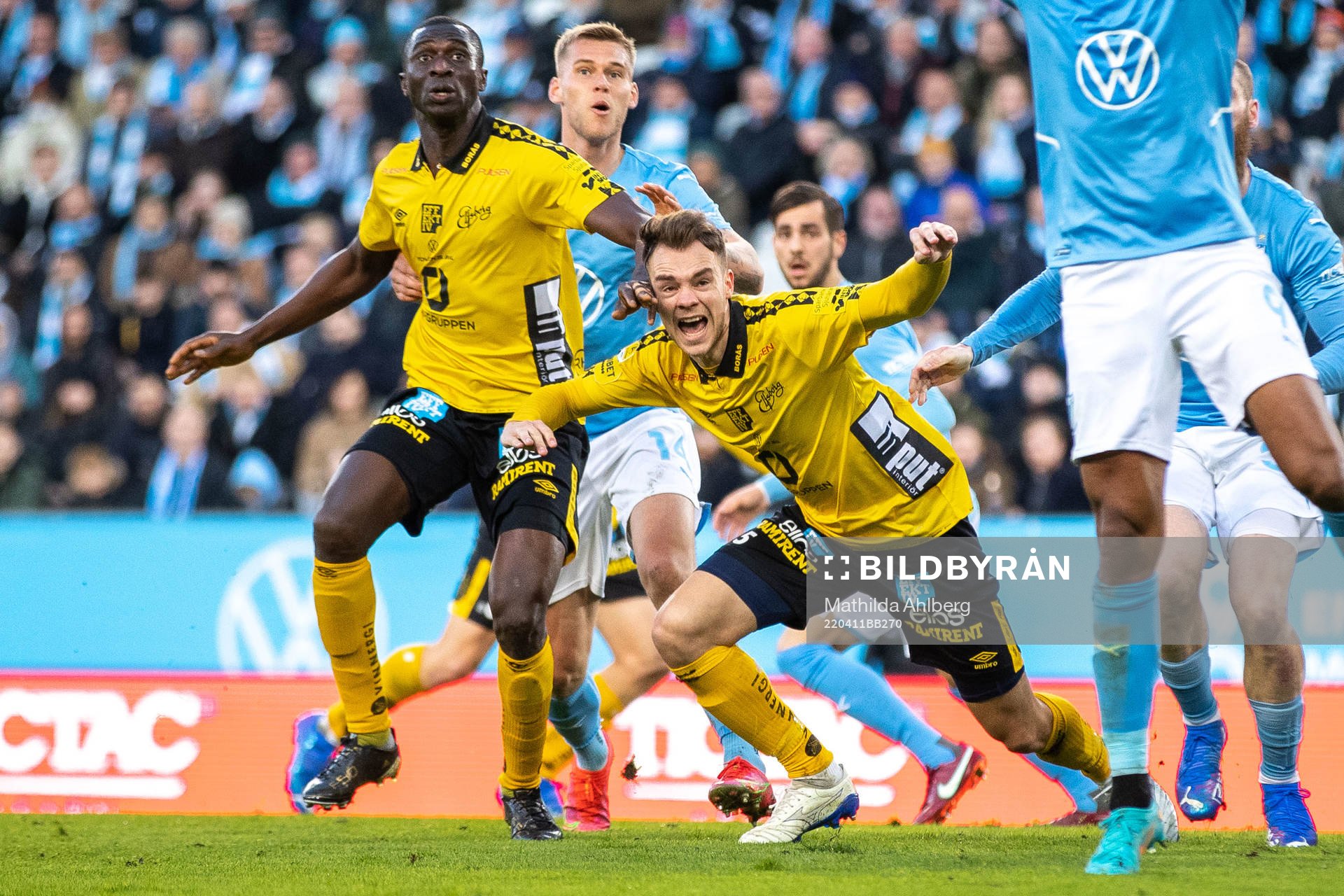 Elfsborgs Maudo Lamine Jarjué och Leo Väisänen