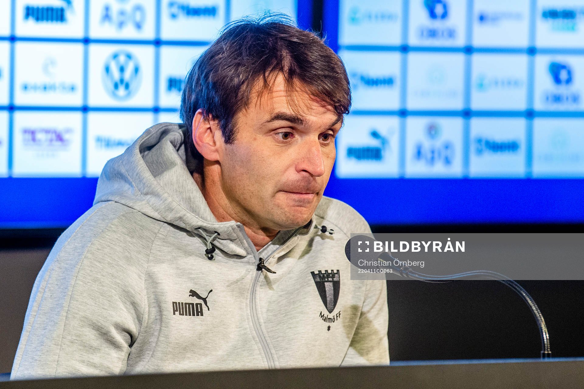 Malmö FFs tränare Milos Milojevic på presskonferensen