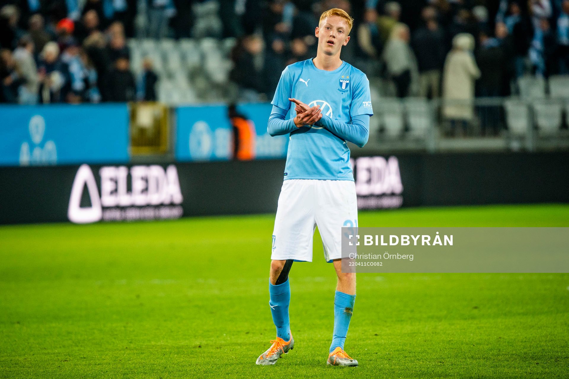 Malmö FFs Hugo Larsson deppar