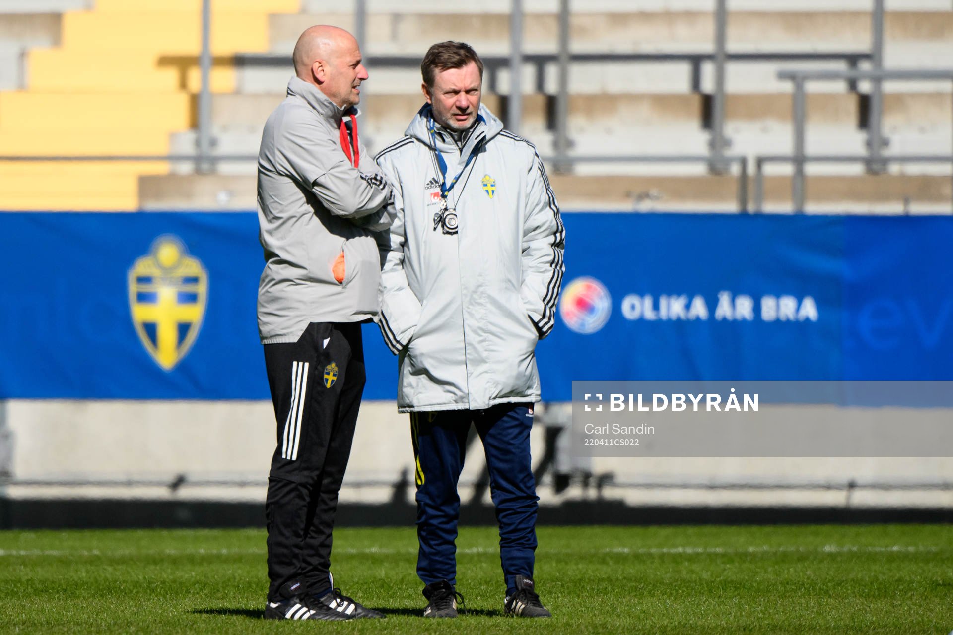 Assistant coach Magnus Wikman and head coach Peter