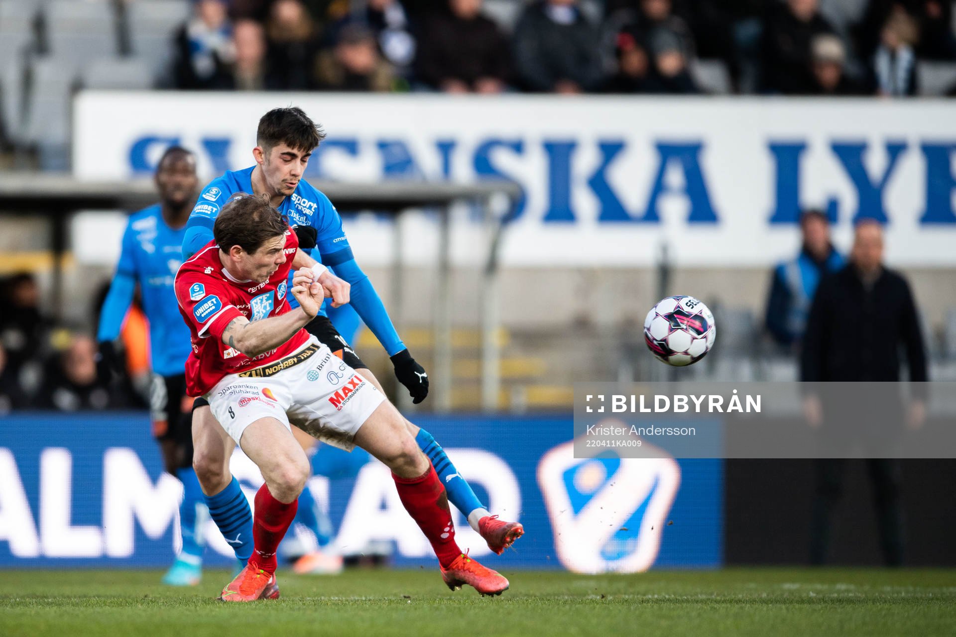 Halmstads  Emil Tot Wikström och Norrbys Nicklas Savolainen