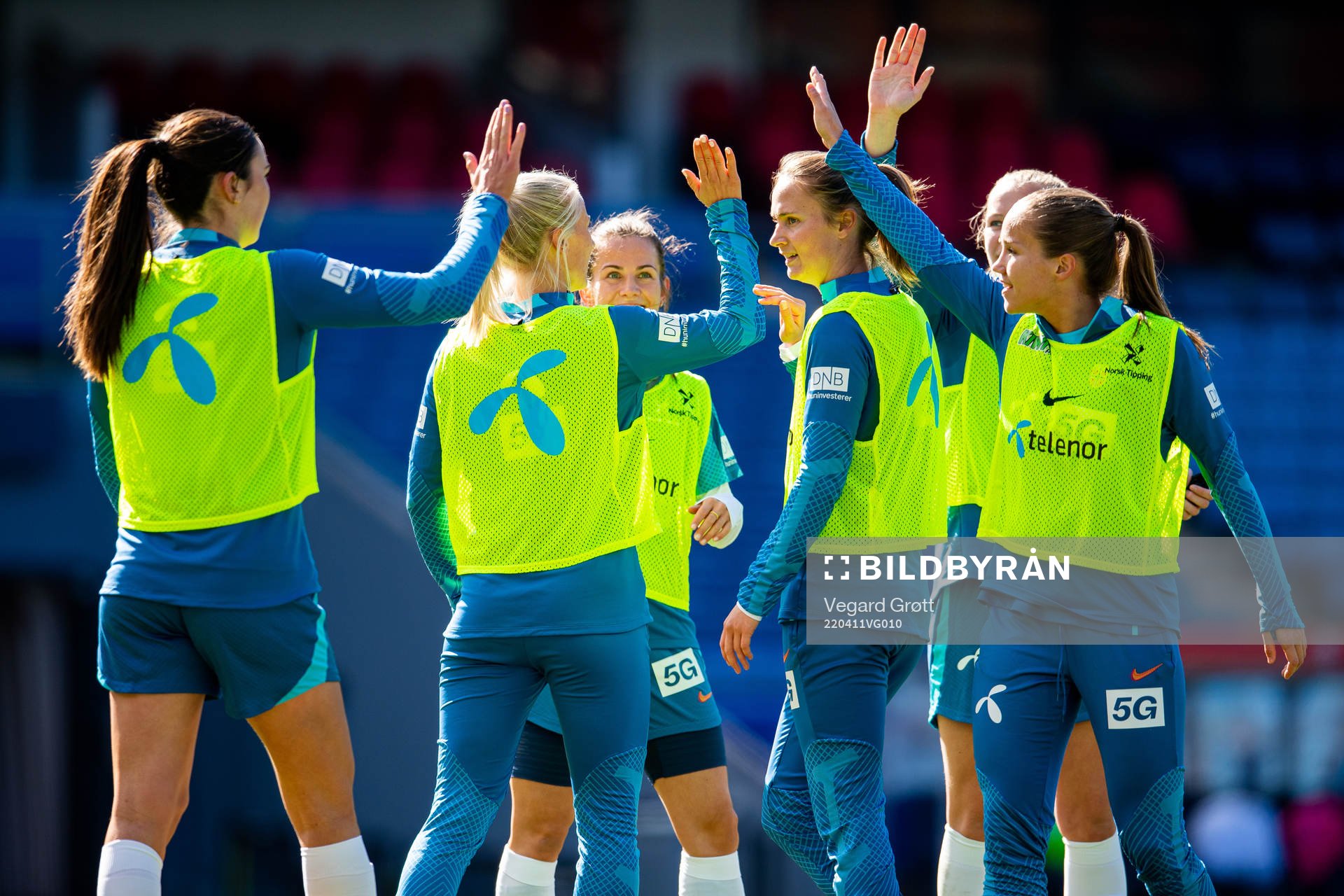 Tuva Hansen, Caroline Graham Hansen, Guro Reiten and