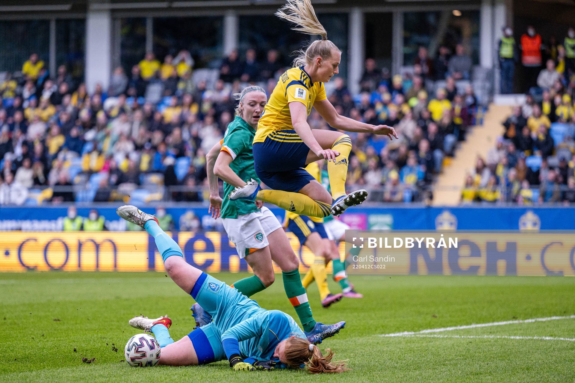 Stina Blackstenius of Sweden against goalkeeper Courtney