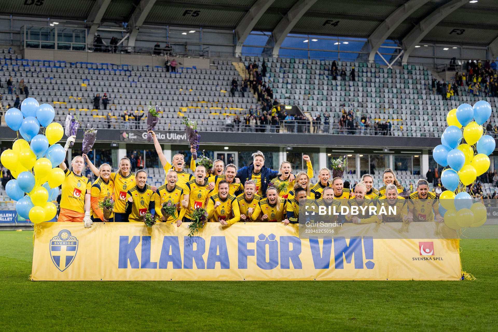 Players of Sweden celebrate