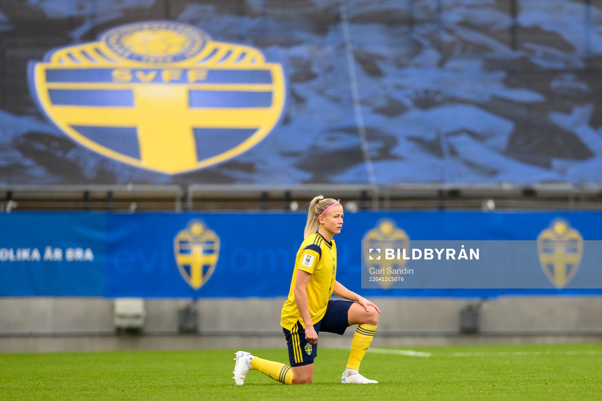 Hanna Glas of Sweden takes a knee in support of the Black