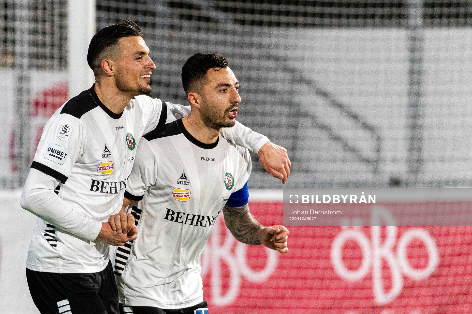 Örebros Ahmed Yasin och Jiloan Hamad jublar