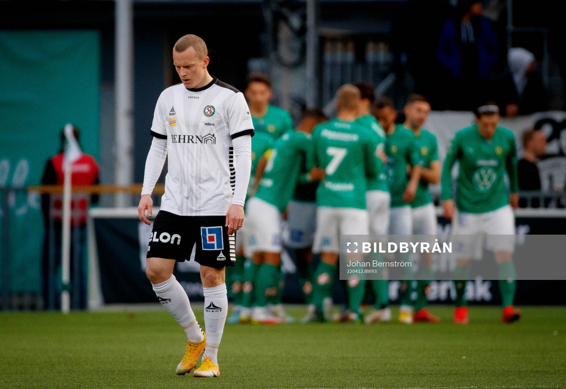 Örebros Daniel Gustavsson deppar vid 0-1