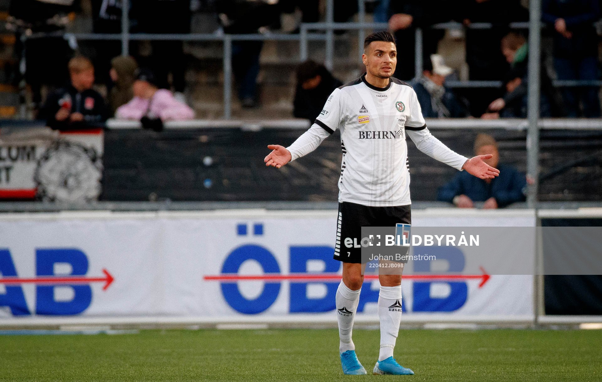Örebros Ahmed Yasin reagerar
