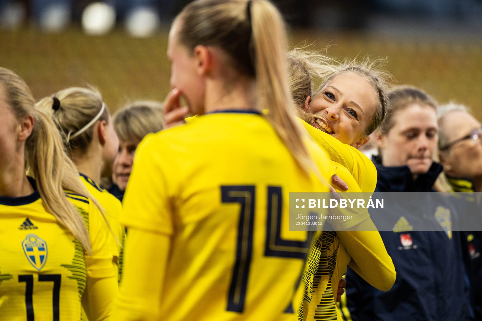 Sveriges Lisa Löwing jublar