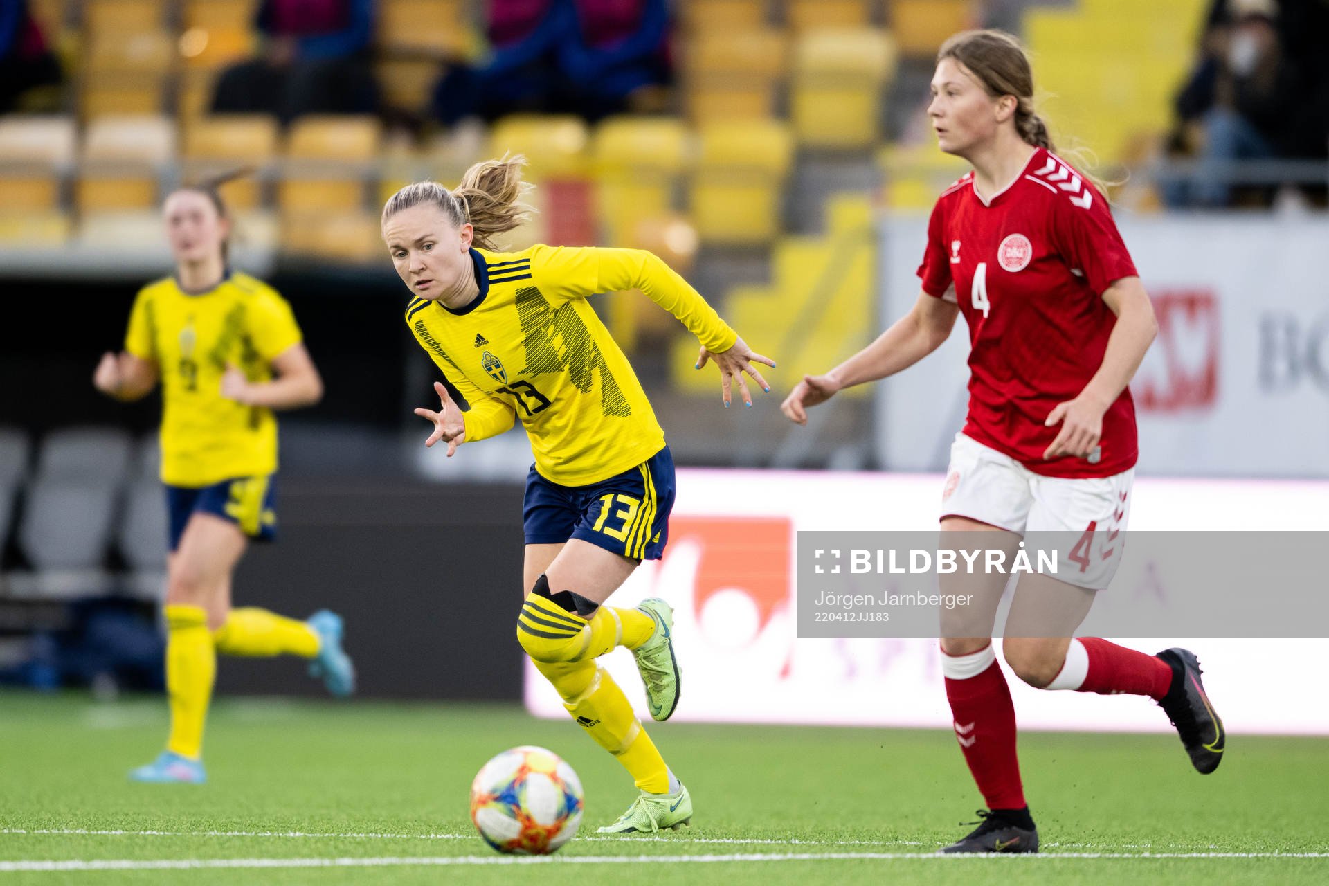 Sveriges Matilda Vinberg och Danmarks Mille Jusjong