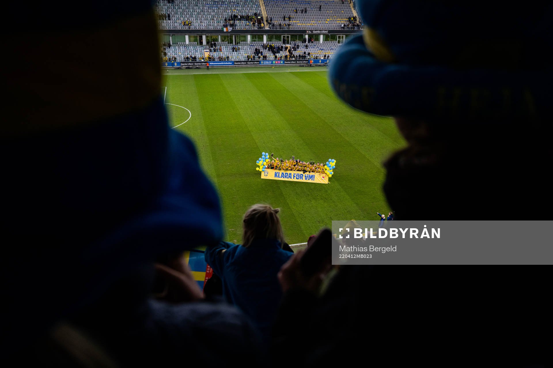Players of Sweden celebrate