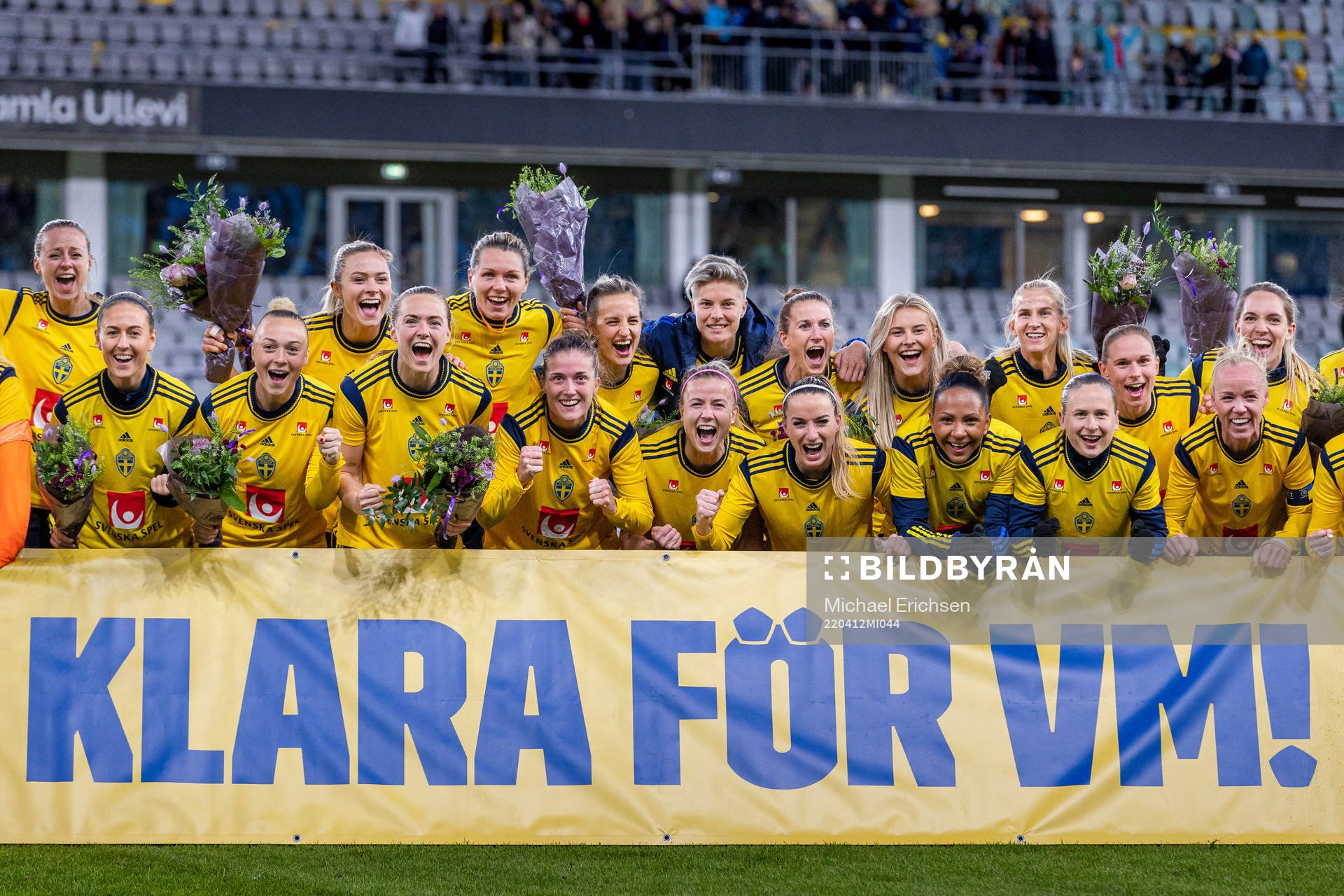 Players of Sweden celebrate
