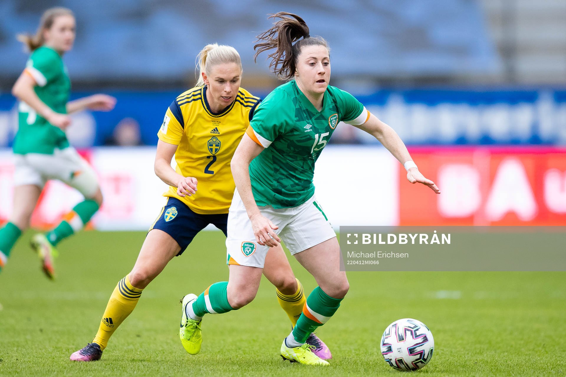 Jonna Andersson of Sweden and Lucy Quinn of Ireland