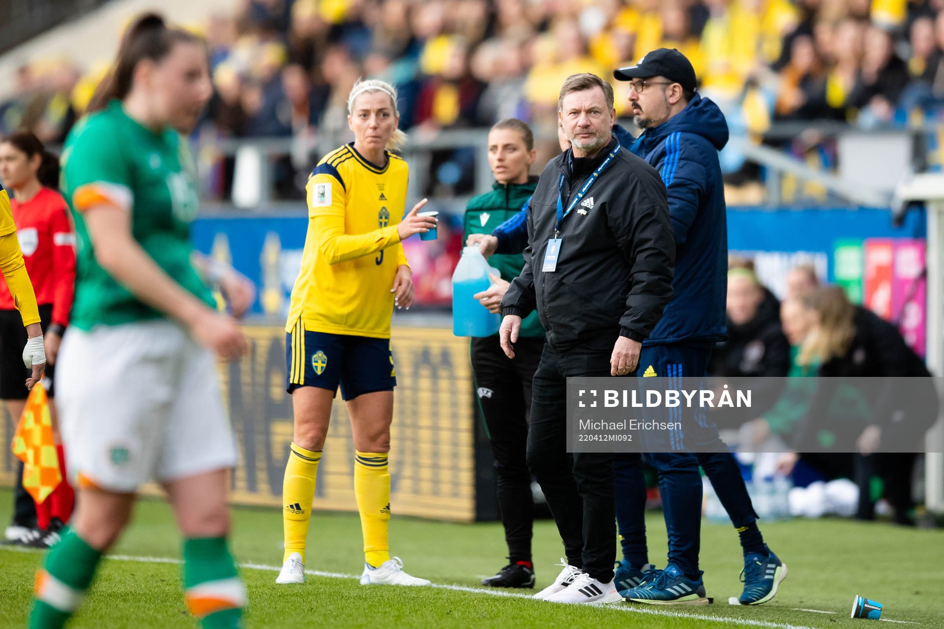 Linda Sembrant and Peter Gerhardsson, head coach of Sweden