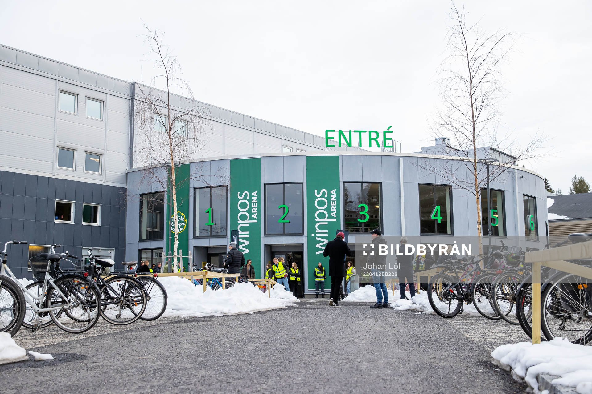 Winpos arena innan semifinal tre i kvalet till SHL mellan