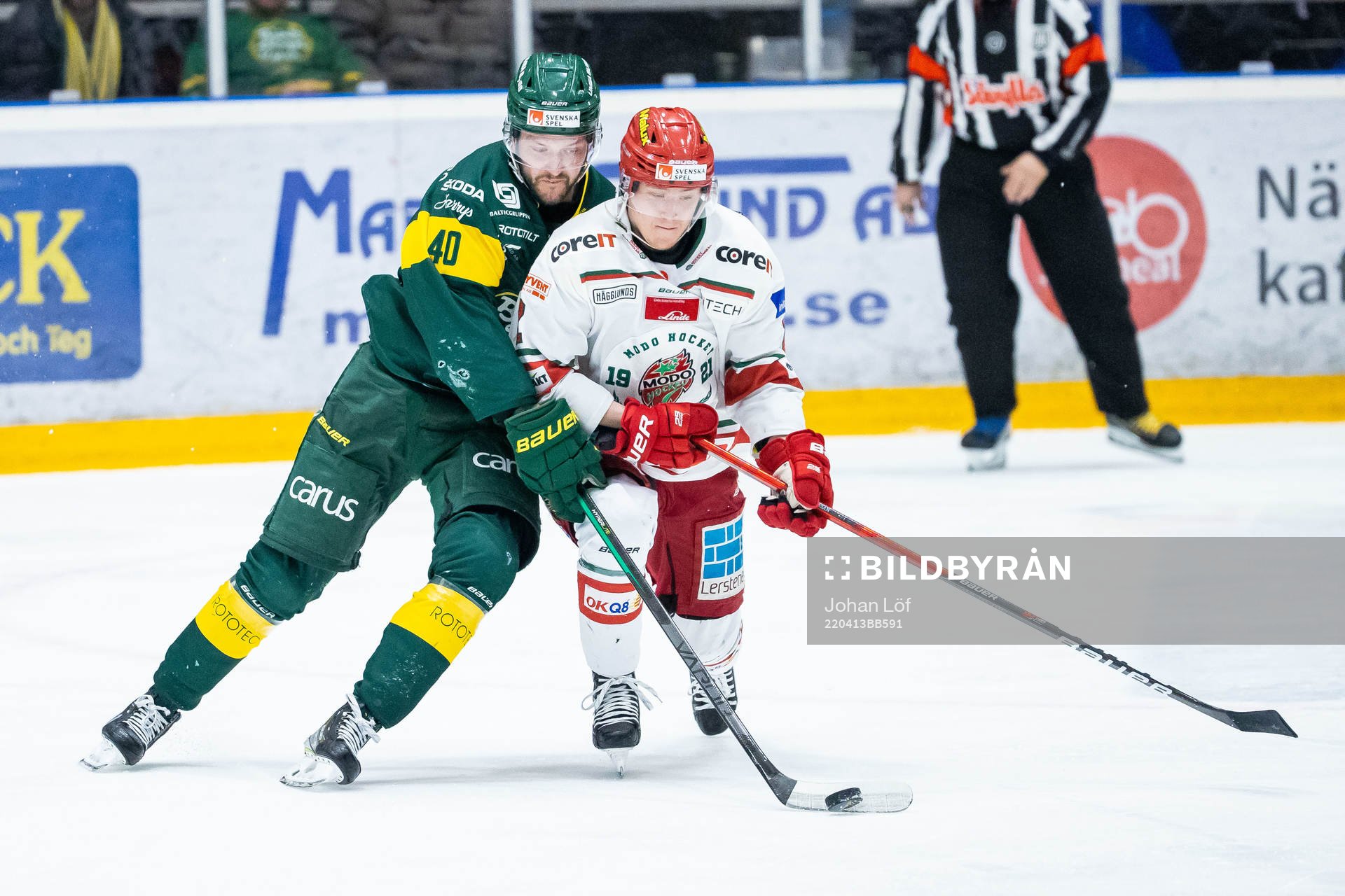 Björklövens Sebastian Selin och Modos Filip Hasa