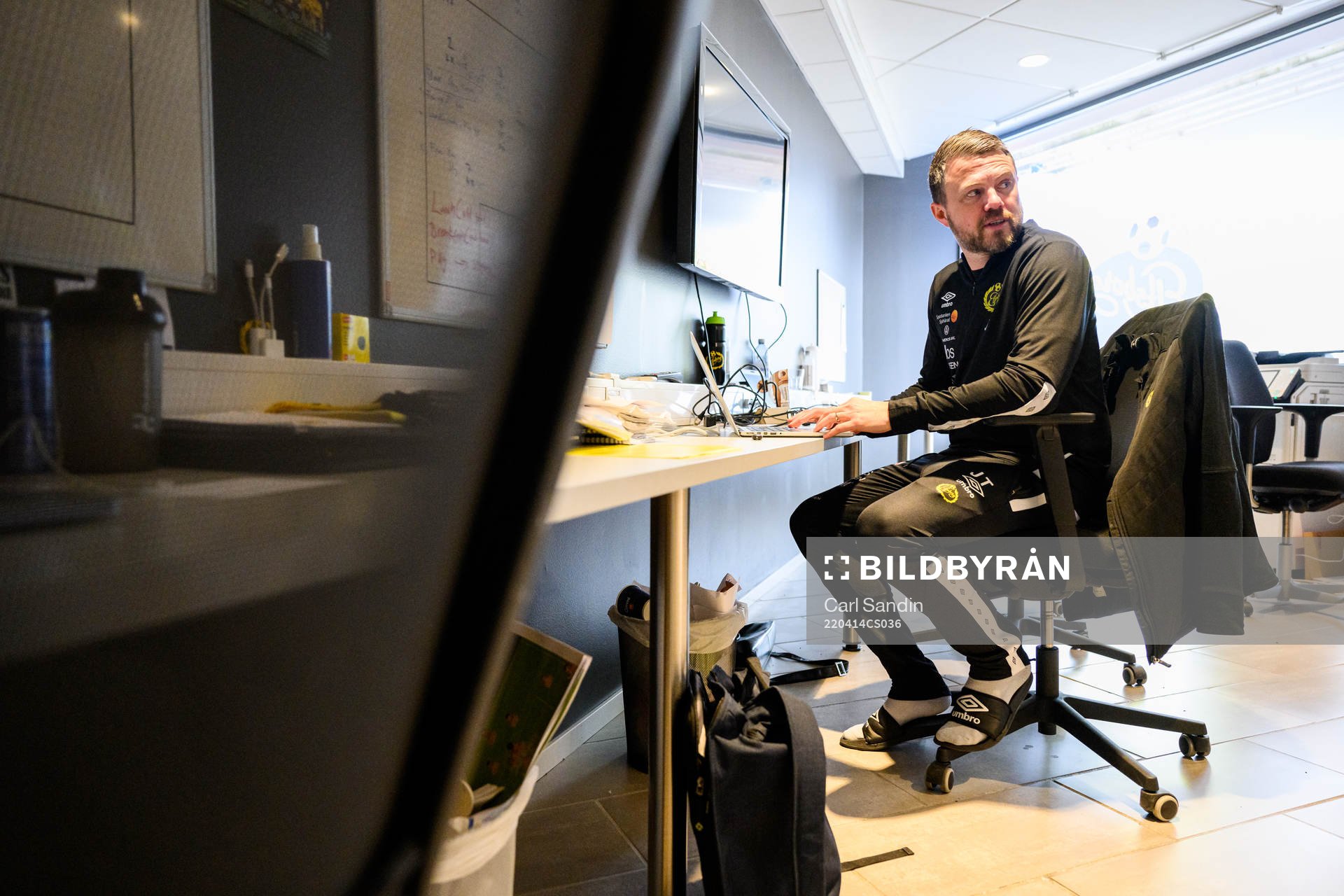 Elfsborgs manager Jimmy Thelin arbetar