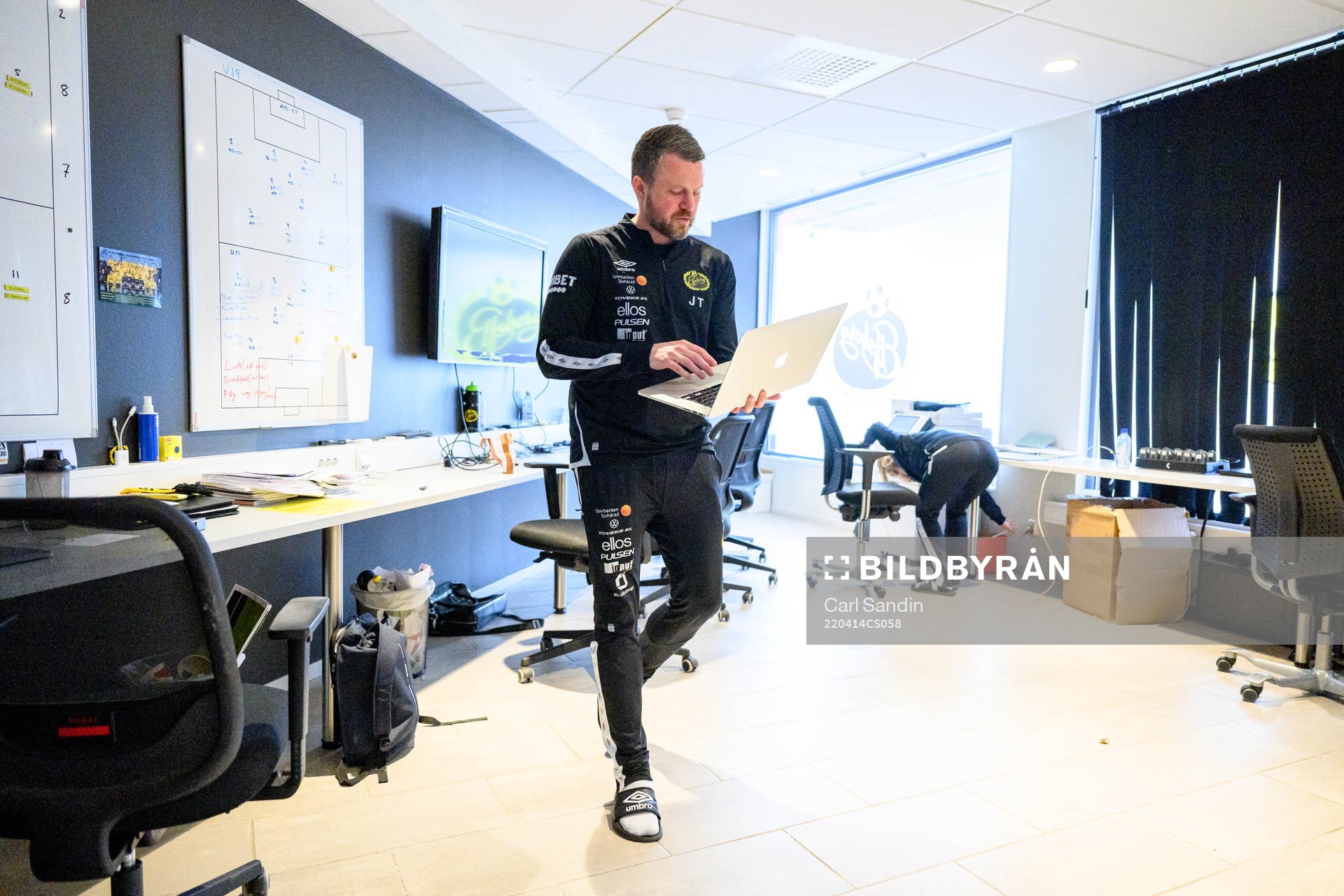 Elfsborgs manager Jimmy Thelin arbetar