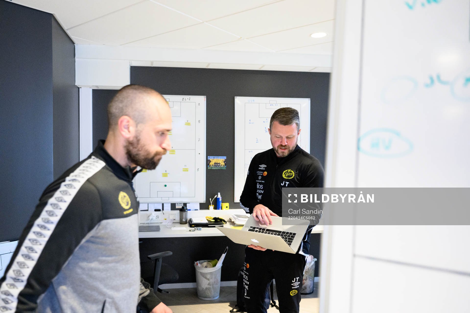 Elfsborgs manager Jimmy Thelin arbetar