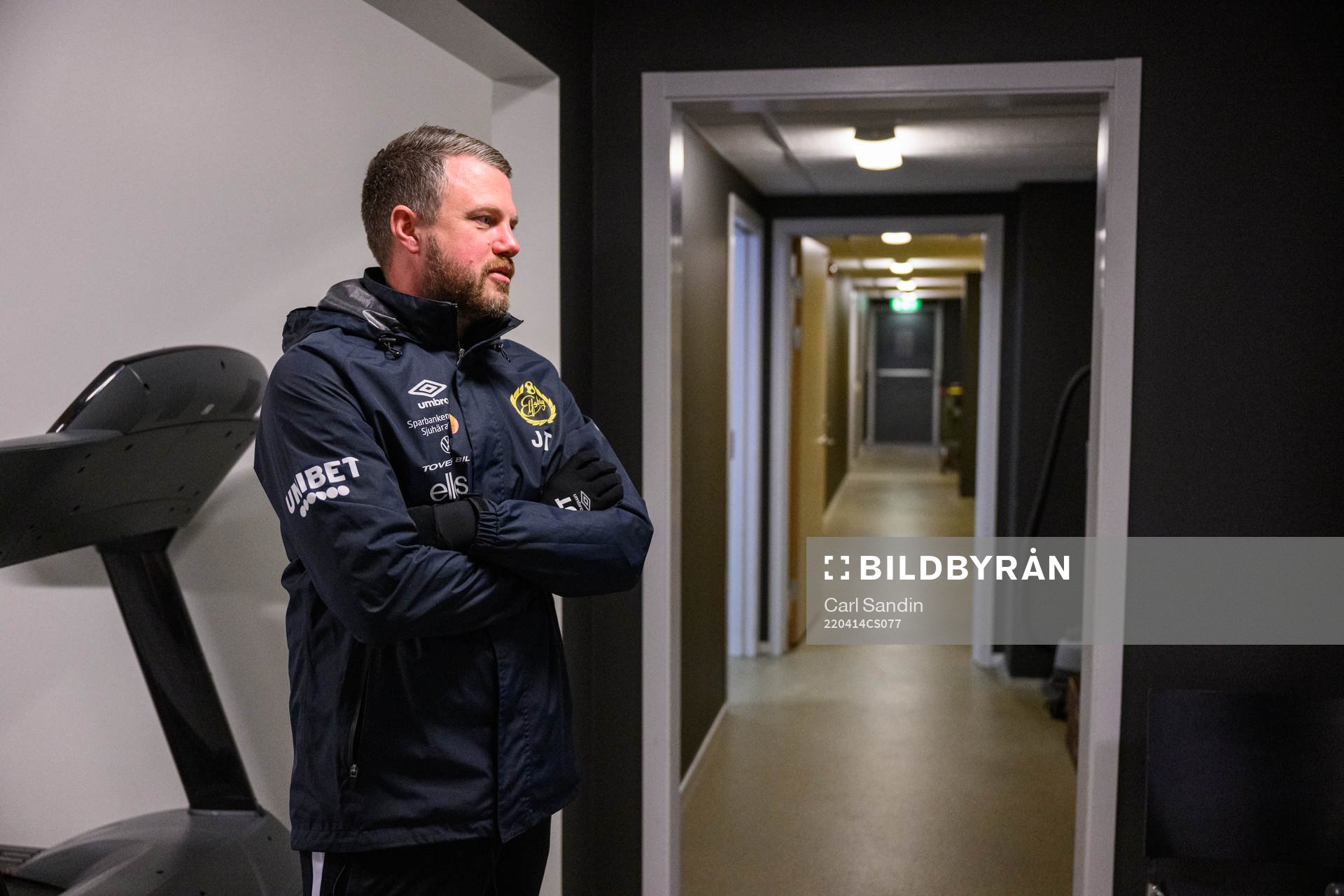 Elfsborgs manager Jimmy Thelin blir intervjuad