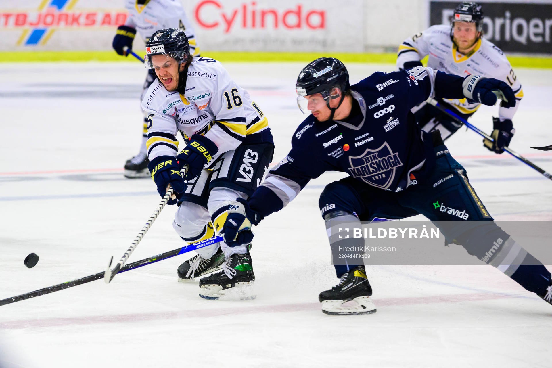 s Tyler Kelleher och Karlskogas Aleksi Rekonen