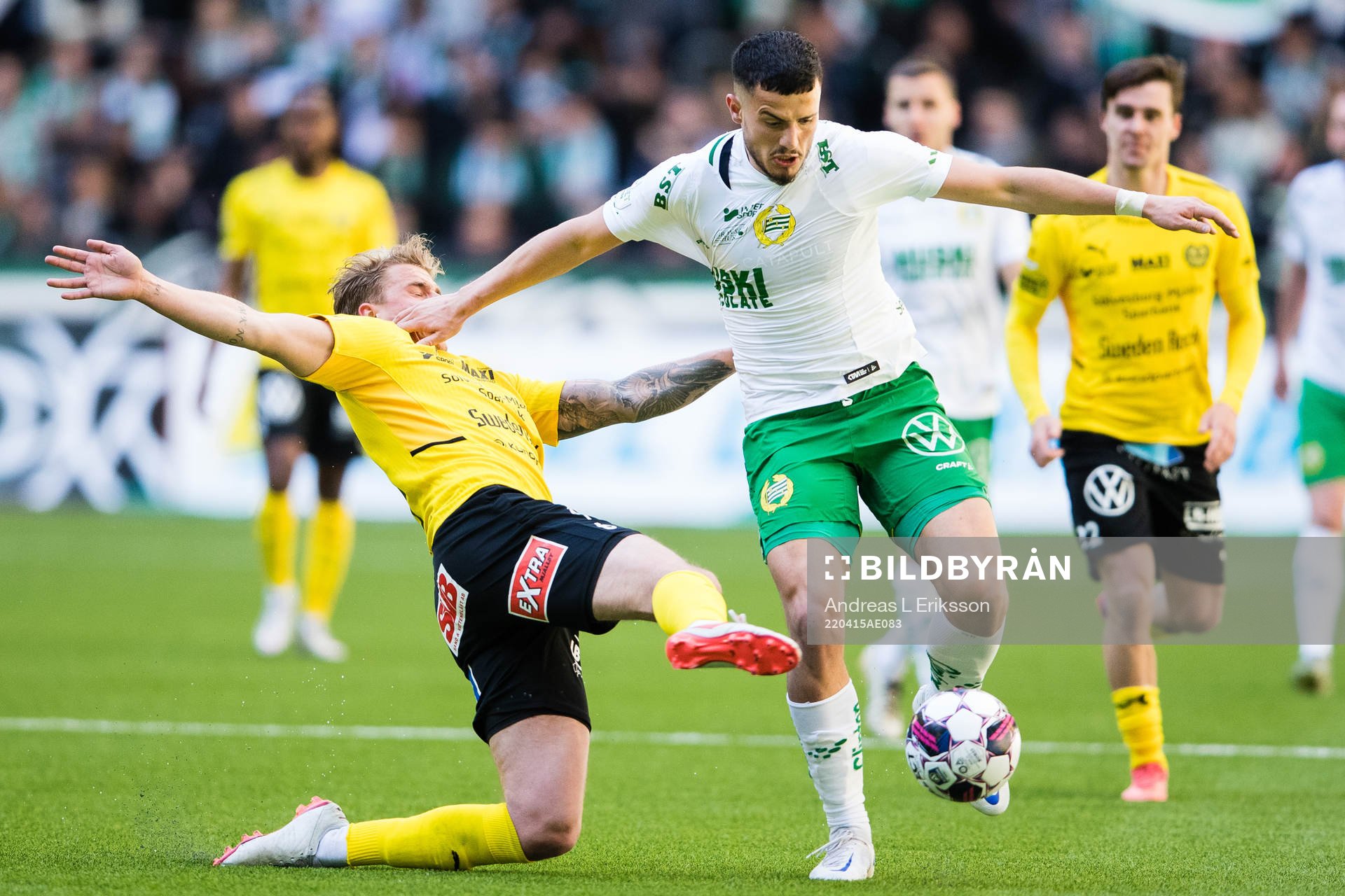 Mjällbys Magnus Wörts och Hammarbys Astrit Selmani