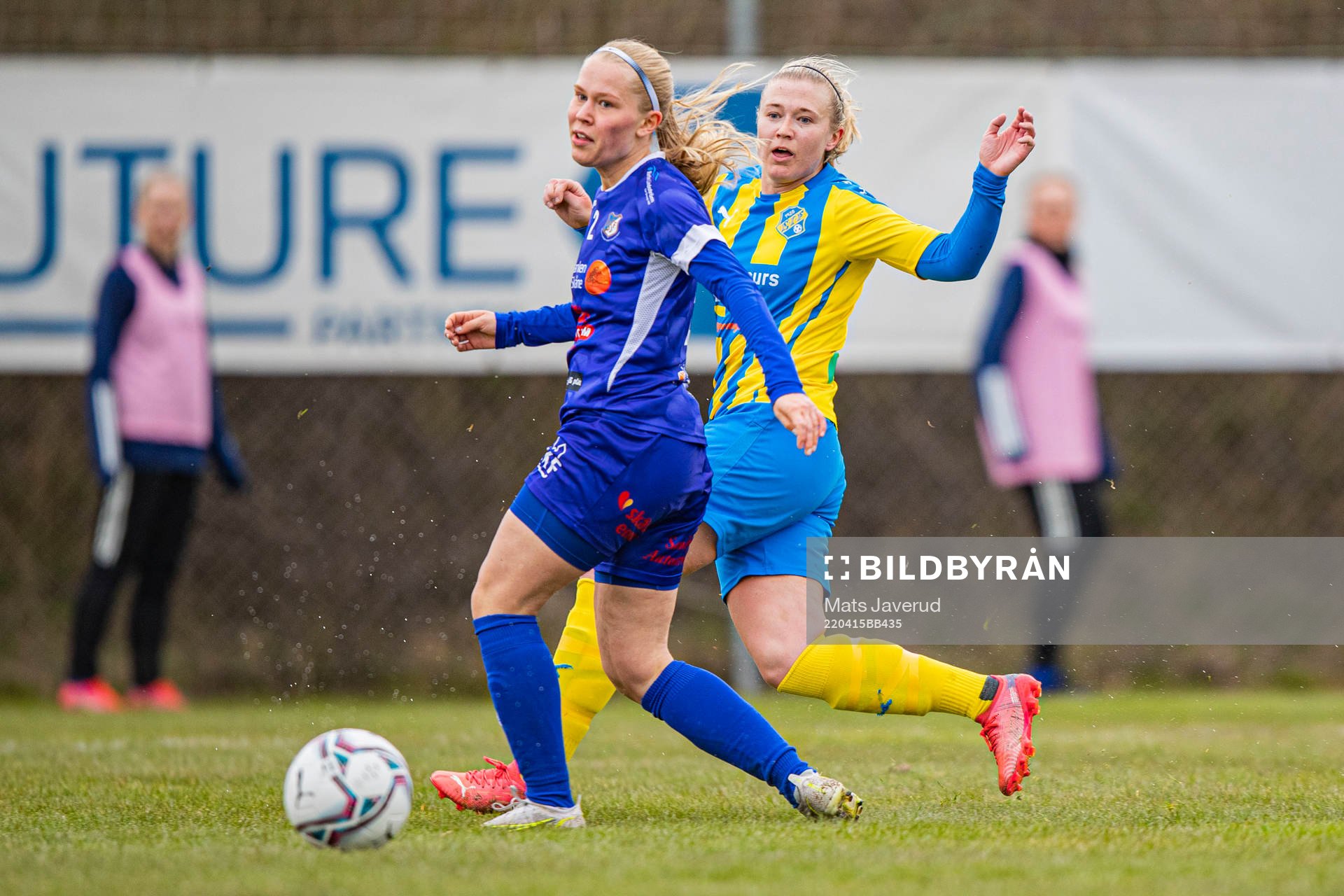 Eskilsminnes Julia Lennartsson slår in 2-0