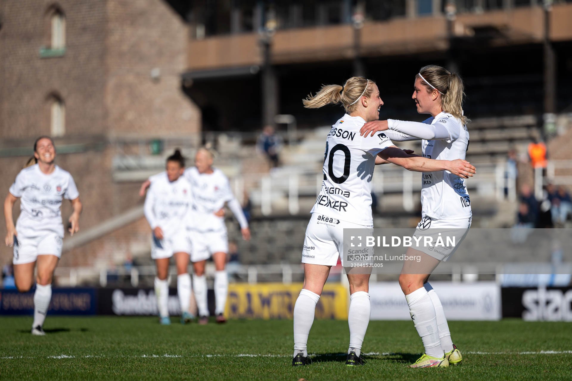 Rosengårds Mia Persson jublar